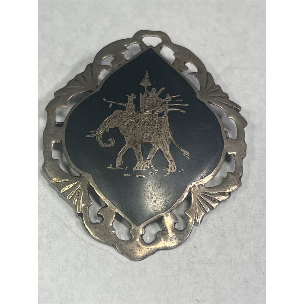 vintage sterling silver 925 Siam Brooch Black Enamel Inlay Elephant Pictured